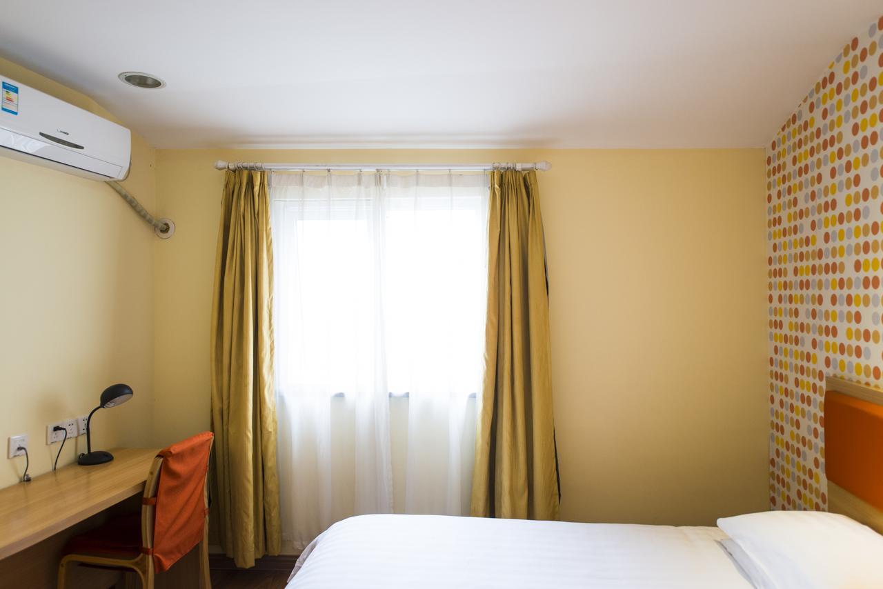 Home Inn Changchun Dajing Road Ouya Outlets Екстер'єр фото